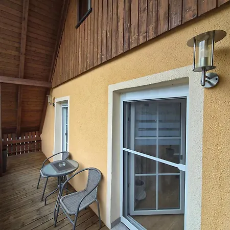 Ruhige & Gemuetliche Mit Balkon *